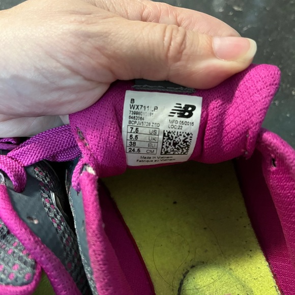 New Balance | Size 7.5 | Grey and Fusia - Picture 3 of 5